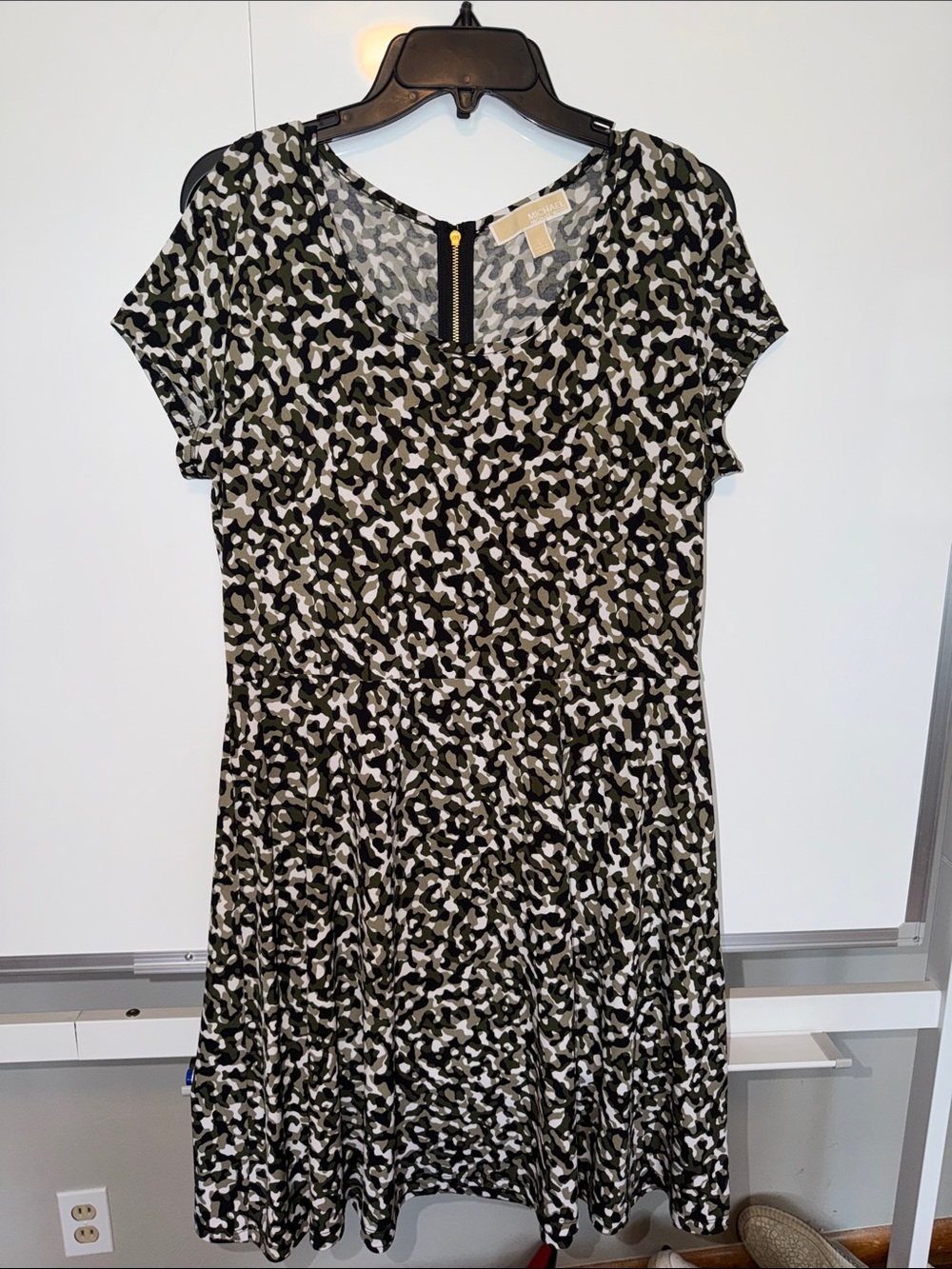 Michael Kors Olive, Black & White Short Sleeve V-Neck Midi Dress with Front Zip